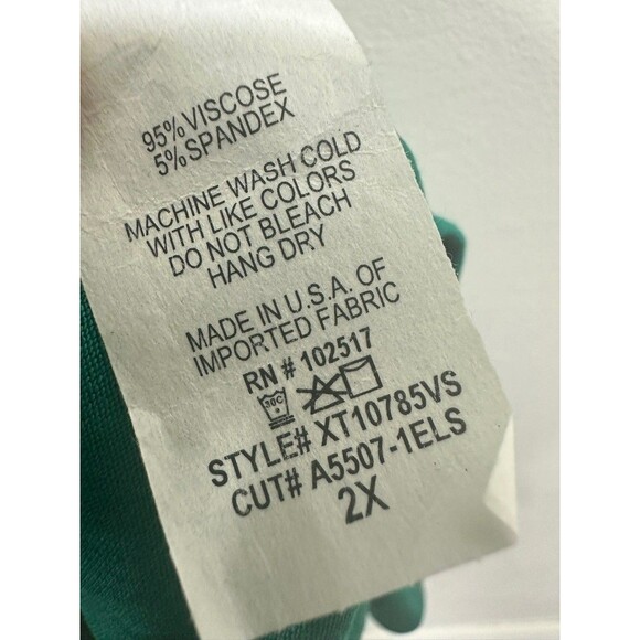 Soprano Womens Tunic Shirt Size 2X Emerald Green Ruched Puff Sleeve - Picture 4 of 10